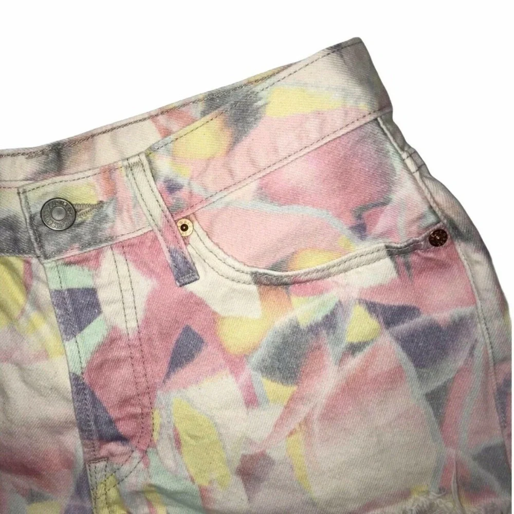 Levi's 501 Rare Button Fly Distressed Cut-Off Raw Hem Grunge Tie Dye Shorts - Picture 6 of 16